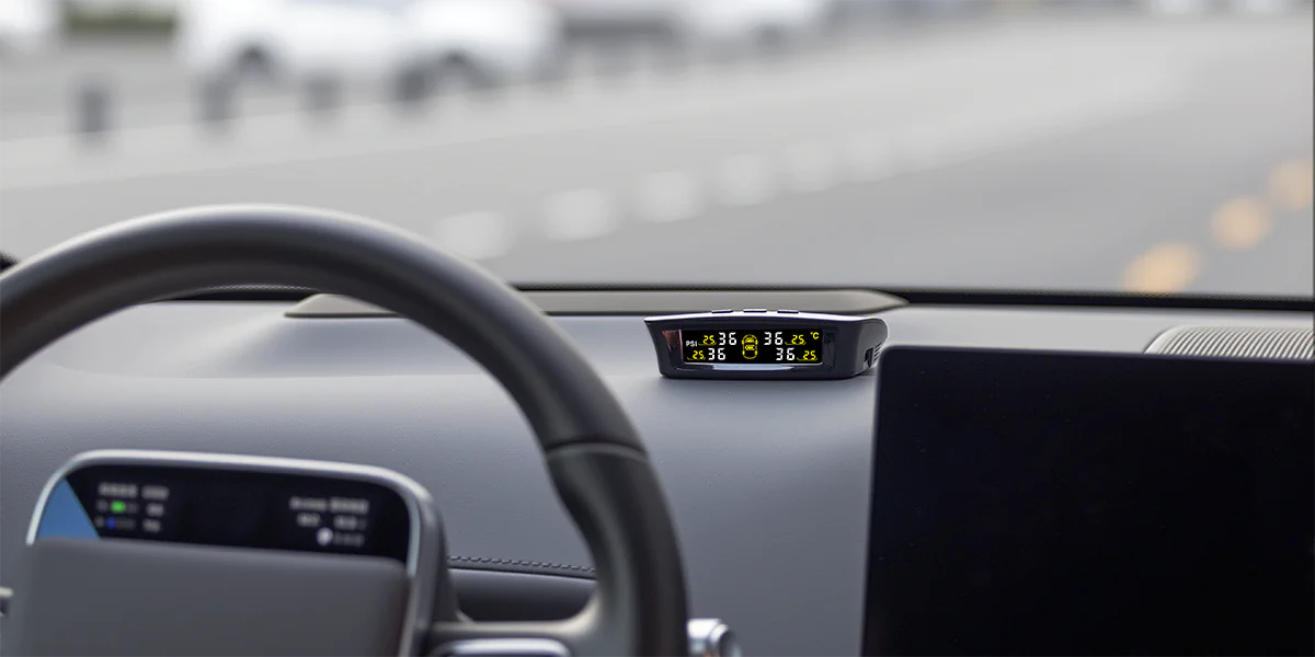 Cztery opony pod kontrolą naraz